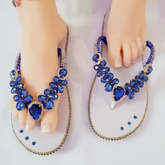 Luxury flip flops with crystals and rhinestones..White and Blue - Picture 1 of 16